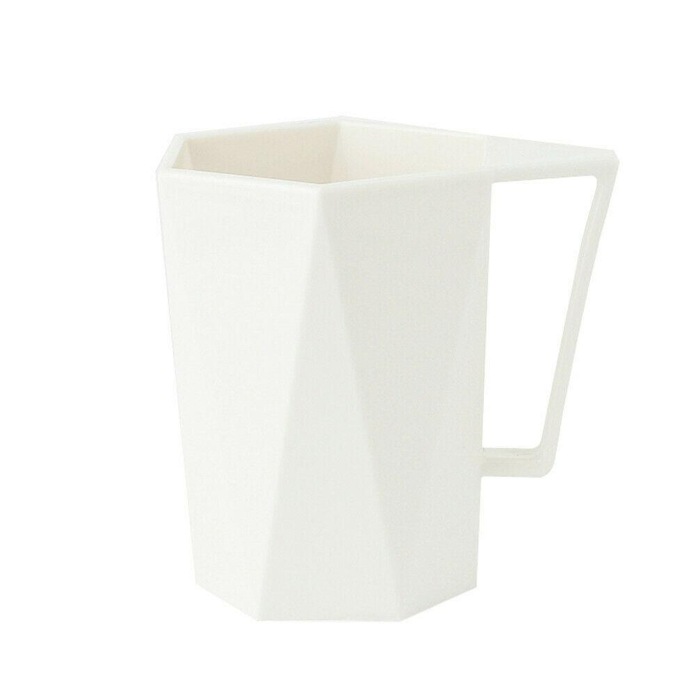 Mugg i Plast, Geometrisk