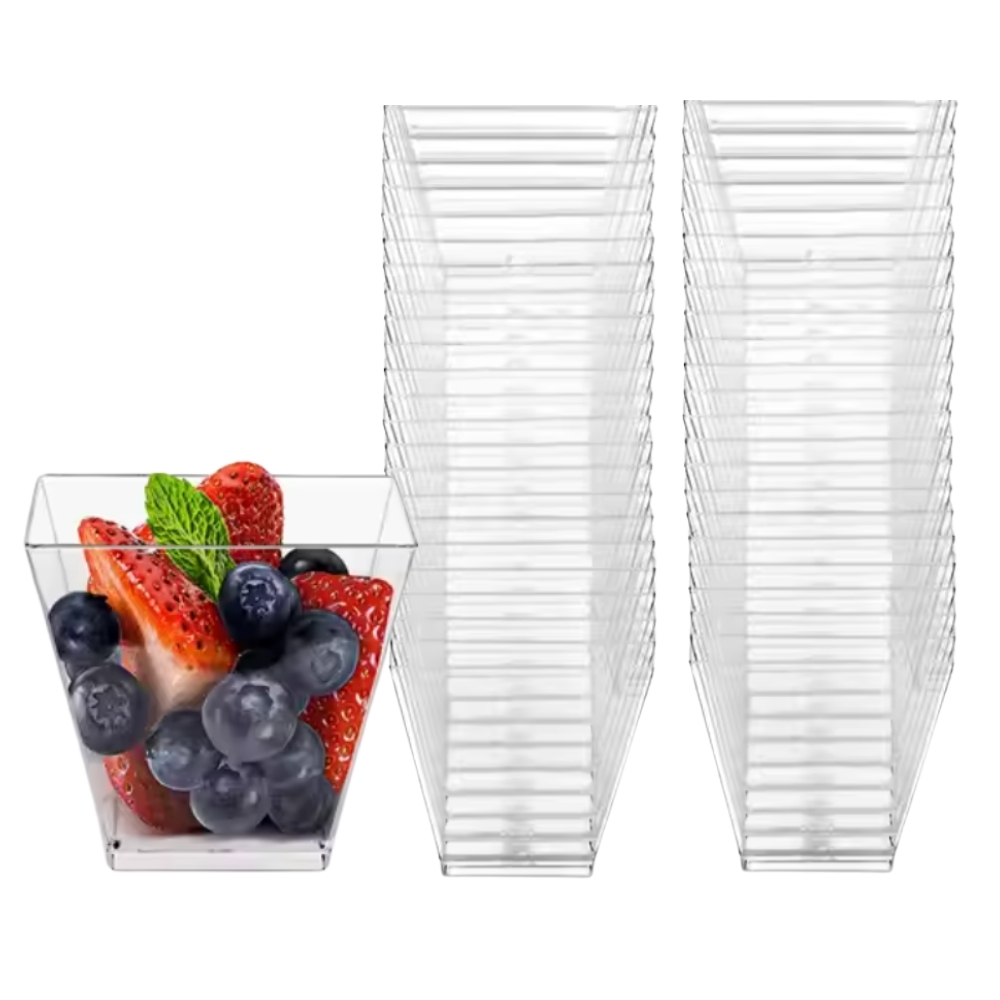 50-pak - Firkantede Plastbægre – 120 ml, Serveringsbægre til Dessert, Mousse