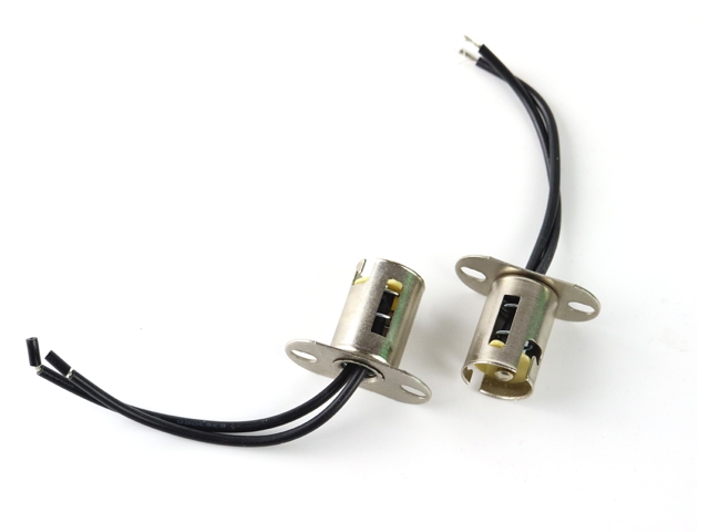 BAY15d 1157 P21/5W LED/halogeenikantta/pistoke, 2 kpl pakkaus