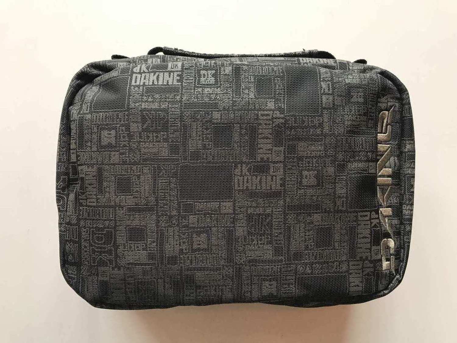 DAKINE SURF STASH, förvaringsväska fenor surfbräda, förvaringsväska surfvax
