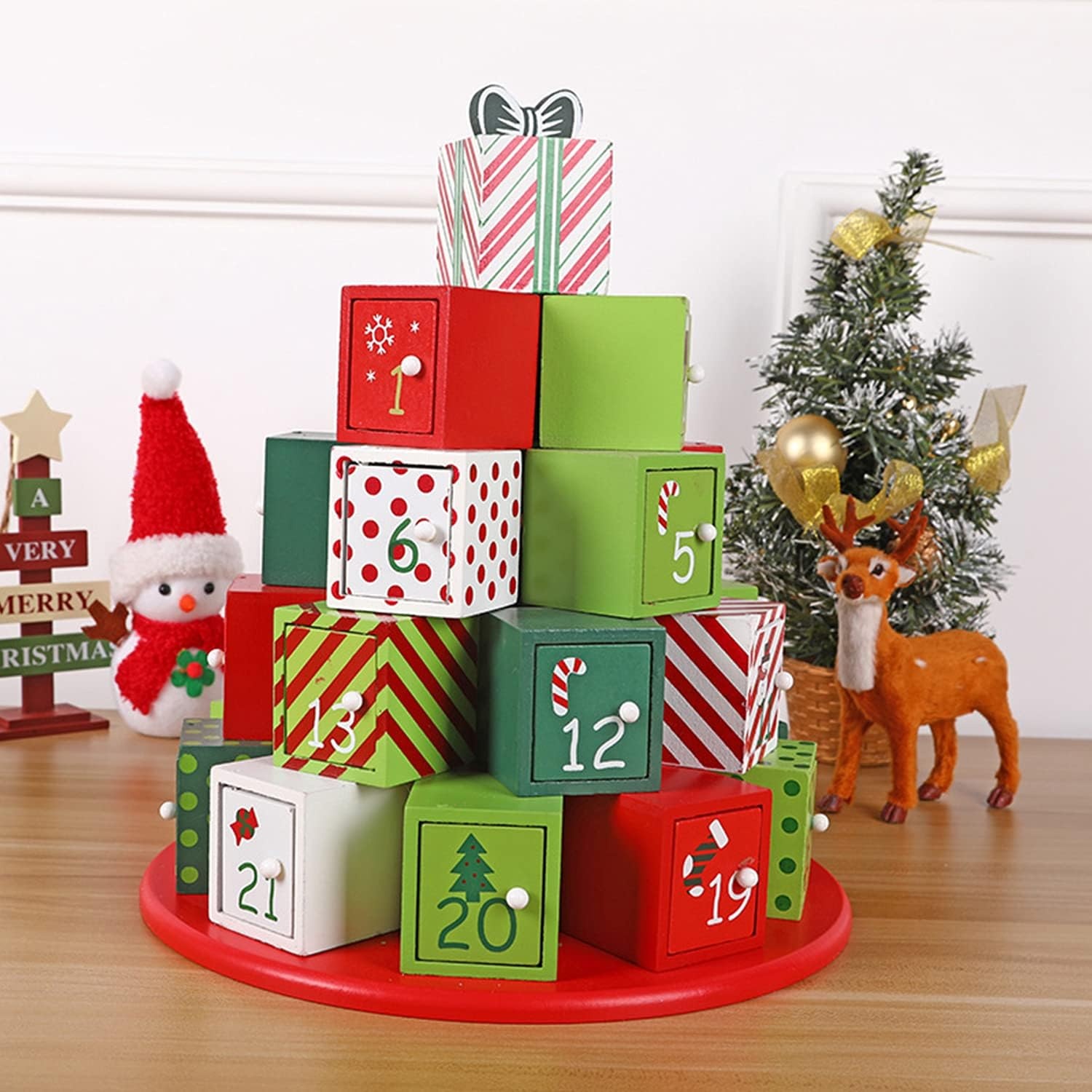 Återanvändbar Handtillverkad adventskalender i trä m 24lådor