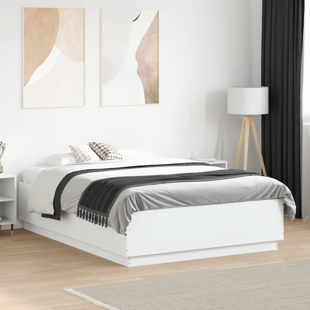 vidaXL Sängram med LEDs vit 135x190 cm konstruerat trä