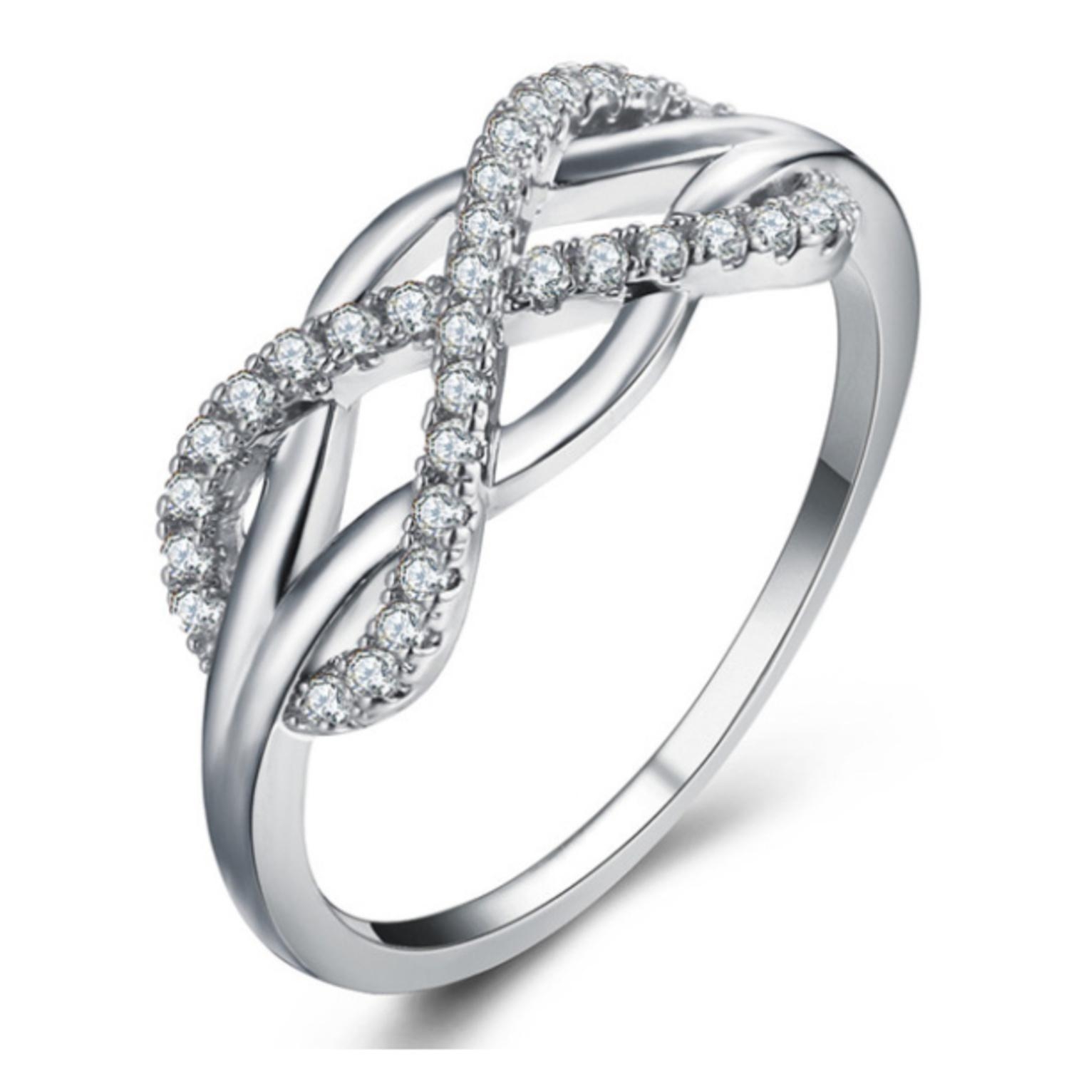 Glittrande Silver Ring med Infinity Symbol & Klara Cubic Zirconia Kristaller - Silverpläterad - Stl 17