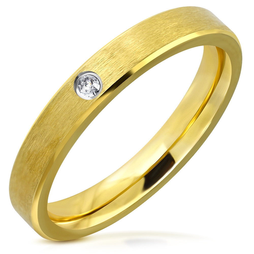 Matt Guldpläterad Ring i Kirurgiskt Stål 316L i Guld Färg med Klar CZ Kristall - Stl 16,51
