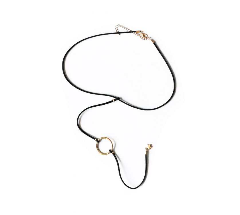 Halsband i Svart & Guld - Textil Kedja med Ring & Stjärna