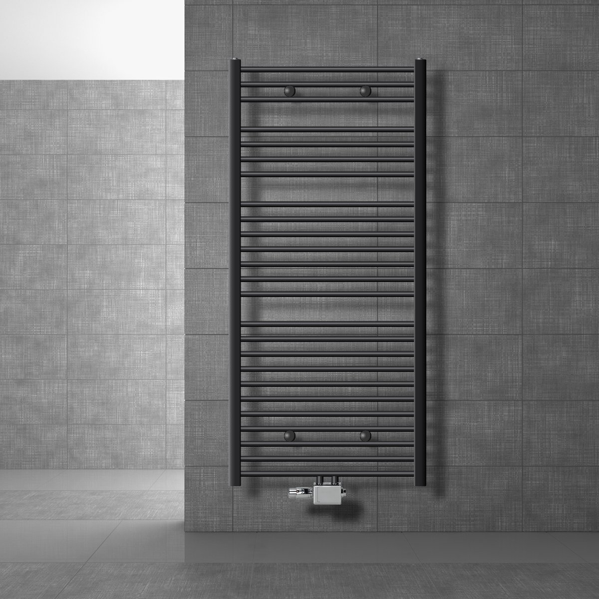 Badrumsradiator Sahara 750x1500 mm antracit böjd med centrumanslutning och universalanslutningssats