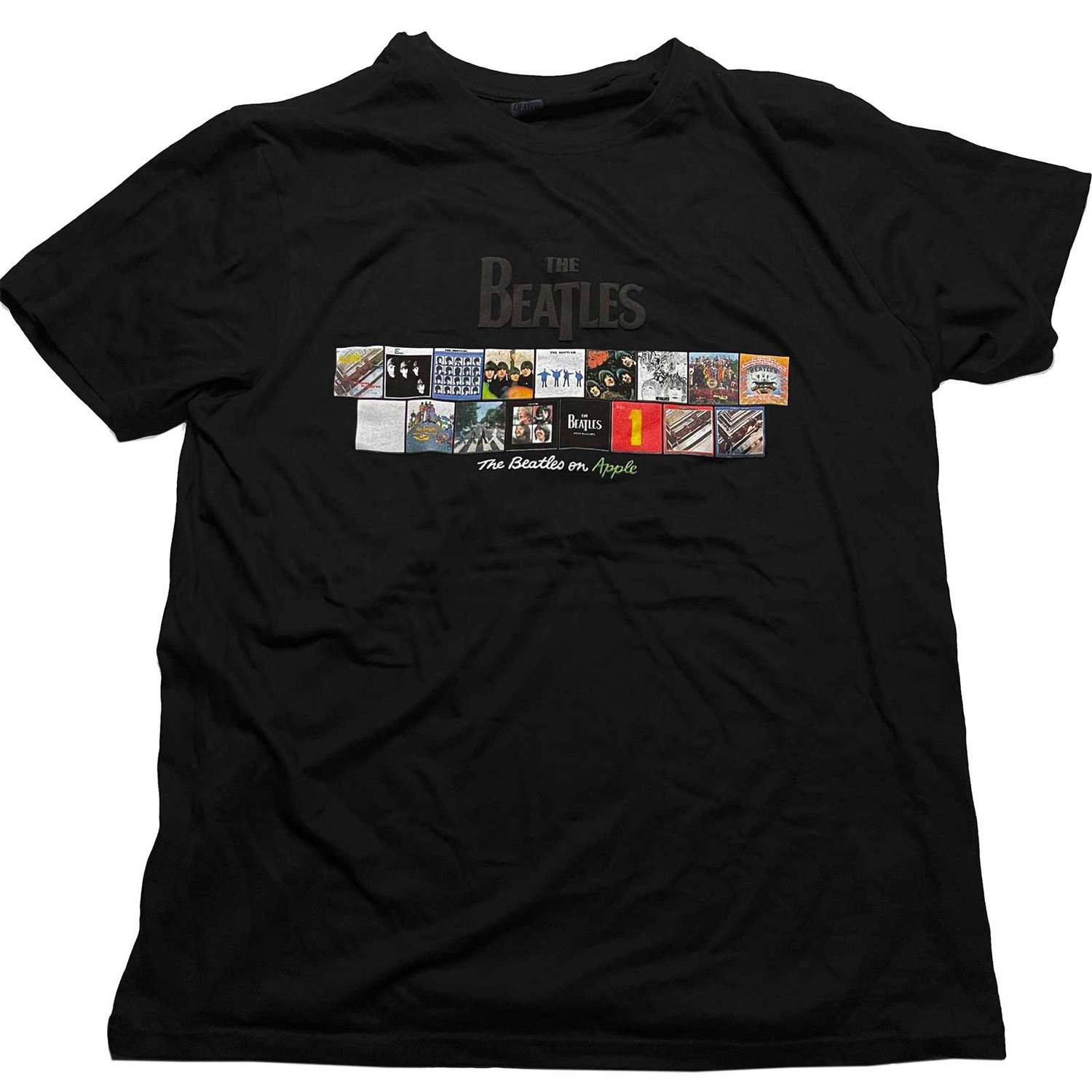 The Beatles Unisex T-Shirt: Albums on Apple (Puff Print) (Small)