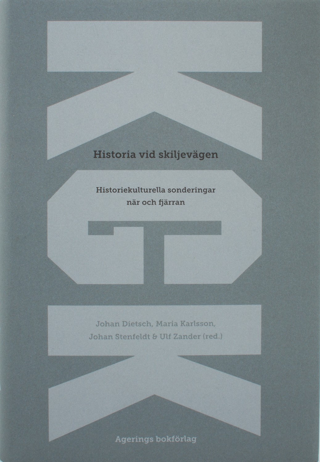 Historia vid skiljevägen 9789186119256